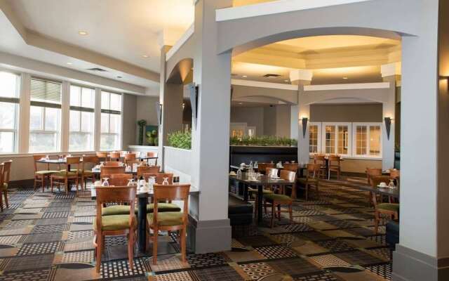 Royal Hotel Regina, Trademark Collection by Wyndham