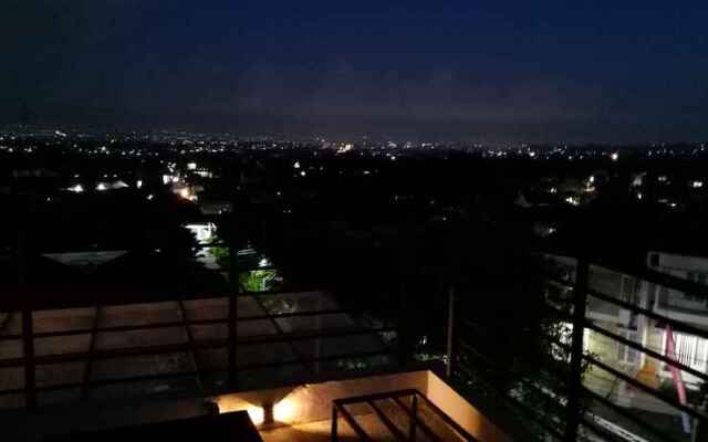 Villa NoRa with Private Pool at Batu Malang