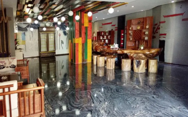 Homeinn Ripple Hotel (Kunming Expo Park Bailong Temple Subway Station)