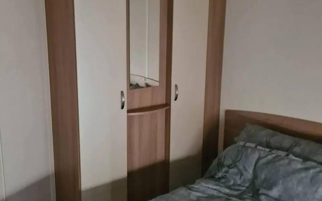 2 Bed Lodge - Sleeps 5 - Parking - Pets - Wifi