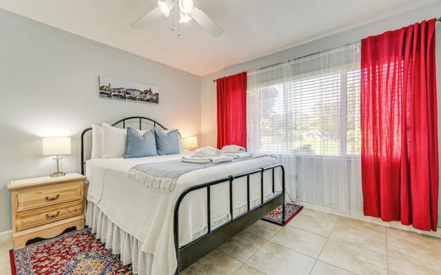 Lutz Home ~ 14 Mi to Downtown Tampa