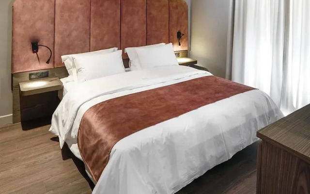 Roomore Apartments