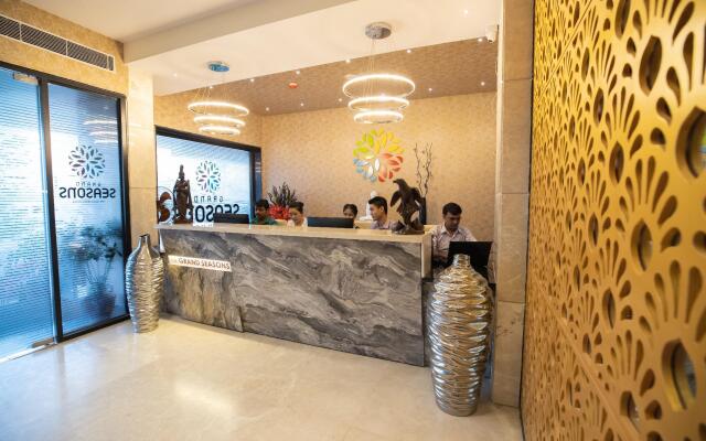 Palette - Grand Seasons (The Business Hotel)