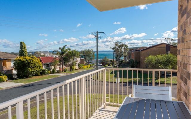 Ronald Avenue 1/65 - Shoal Bay