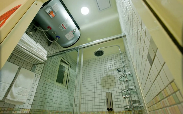 Dongmen Hotel