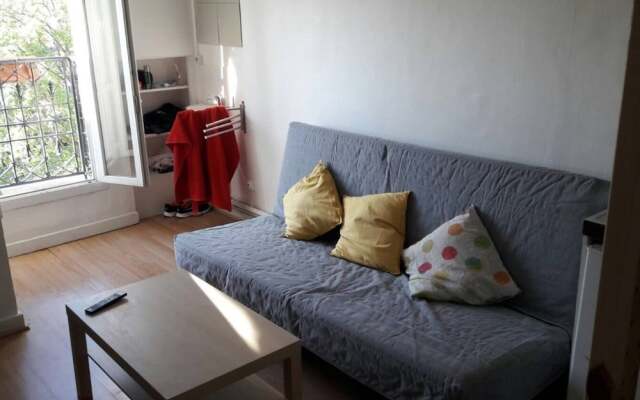 Bright Studio in Paris Centre