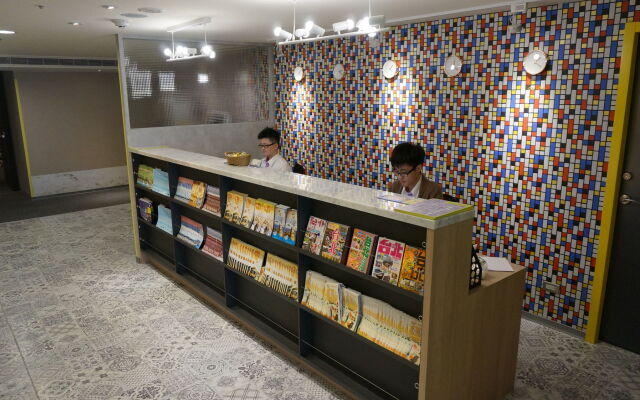 Click Hotel - Ximending Branch