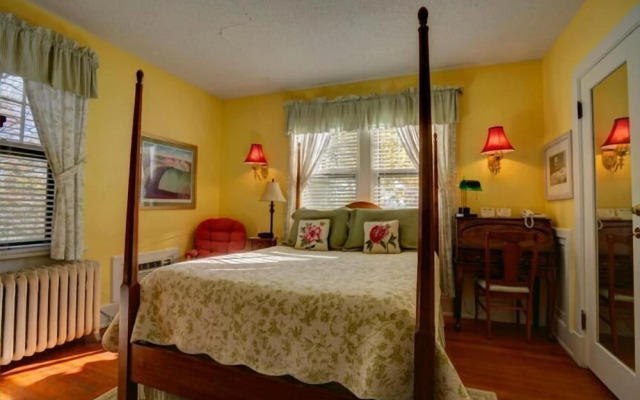 The Brown Street Inn