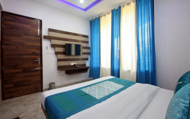 Starlet Prime by OYO Rooms