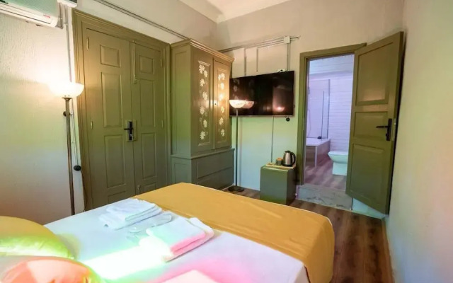 Latibule Macaron Guest House