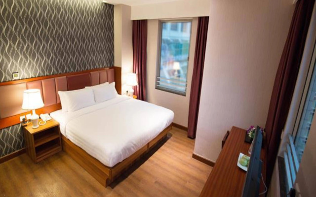 Metro Winner Hotel