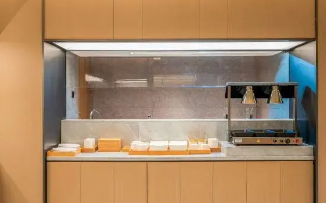 JI Hotel (Ganzi Batang 318 Guodao)