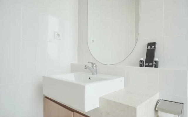 Elegant And Comfort Living 2Br At Samara Suites Apartment