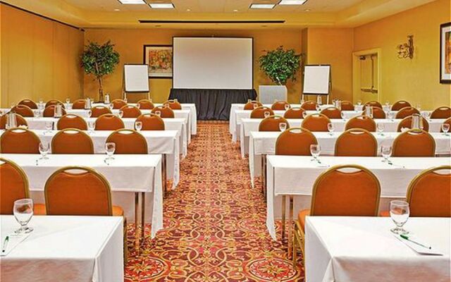 Holiday Inn Trophy Club