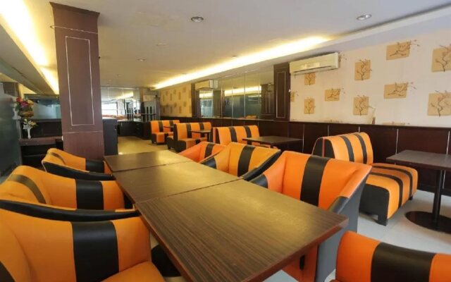 OYO 1724 Hotel Sembilan Sembilan