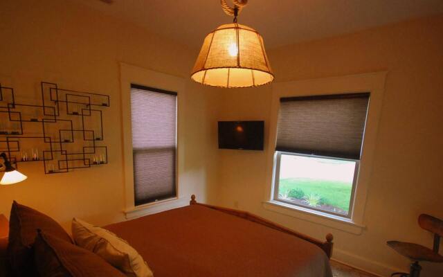 Small Batch Lodging