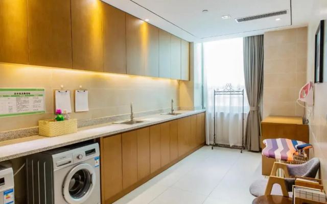 Atour Hotel Qilu High Tech Software Park Jinan