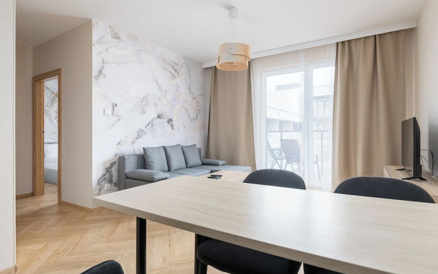 RentPlanet - Apartament Lutomierska