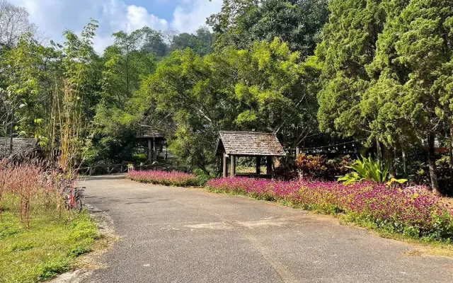 Phu Ing Fah Resort