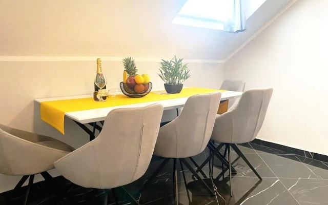 D & Sons Apartments