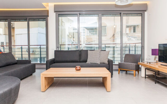 BNB TLV Apartments