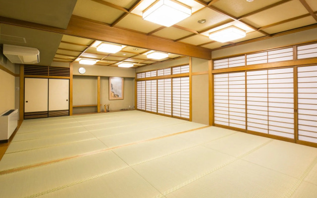 Akoya Kaikan