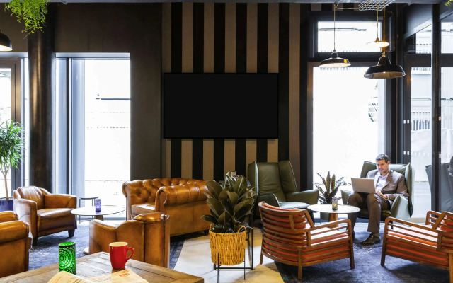 ibis Styles Puteaux Paris La Defense