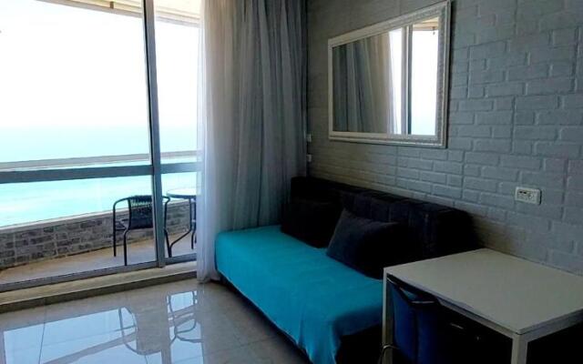 Apart Hotel TLV/Bat Yam Beach Front 1207
