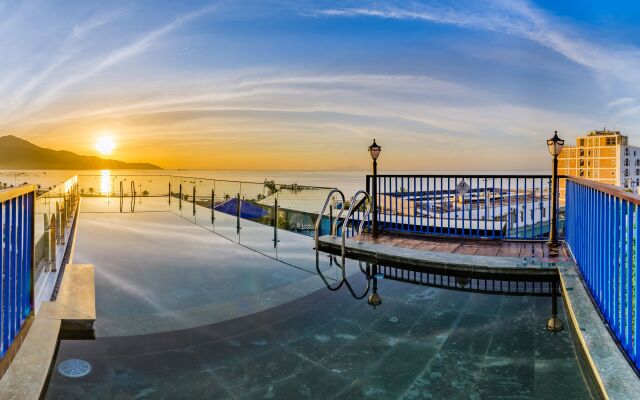 Cani Beach House