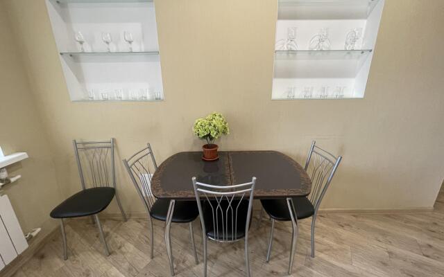 Flats-line Krasnoarmeyskaya, 42