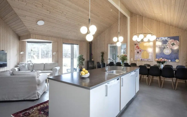 18 Person Holiday Home in Tisvildeleje