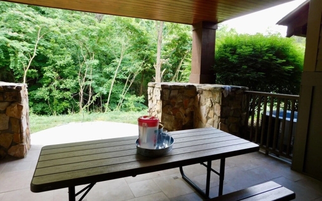 Viewpoint Condominiums