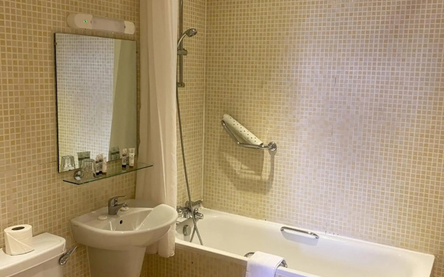 Cavendish Hotel