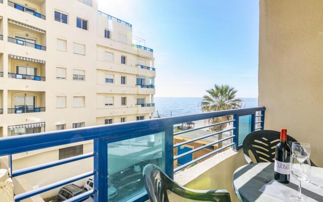 Beautiful Apartment on the beach 357