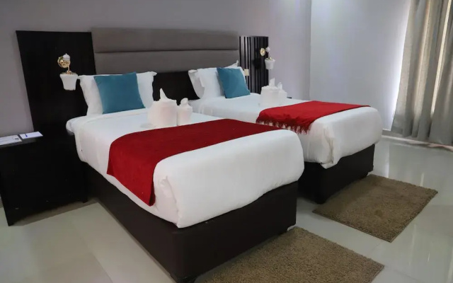Dikukama Executive Hotel