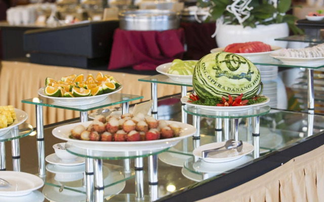 Muong Thanh Luxury Song Han Hotel