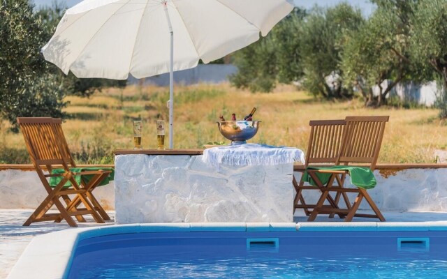 Stunning Home in Skradin-dubavice With Wifi and 4 Bedrooms