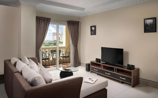 Palace Gate Hotel & Residence by EHM