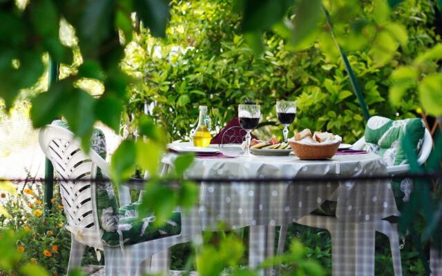 Apartments Lavel
