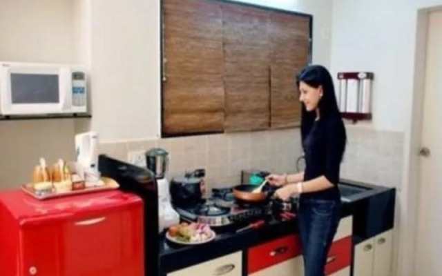 Satellite Serviced Apartments