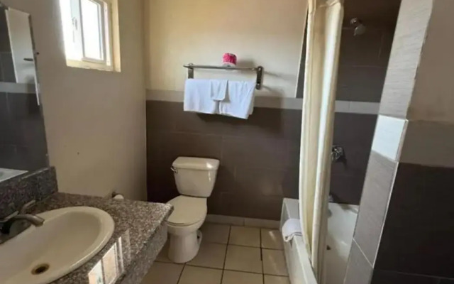 Robinhood Motel Anaheim West