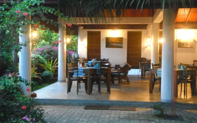 Moonstone Villas