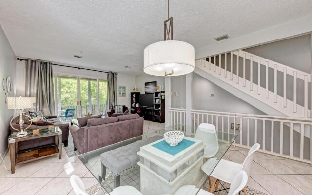 Longboat Key Cedars Beach House-pet Friendly-2 Minute To The Beach