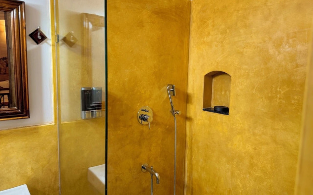 La Plage SeaView Suites