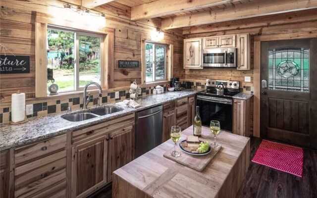Clearwater Cabin - Three Bedroom Cabin