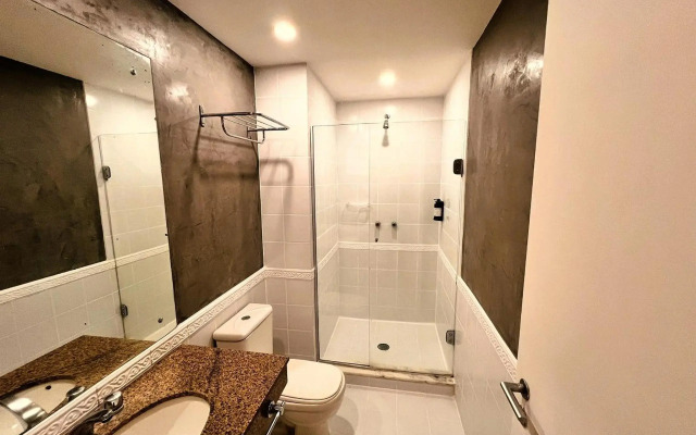Slaviero Suites Curitiba Soho