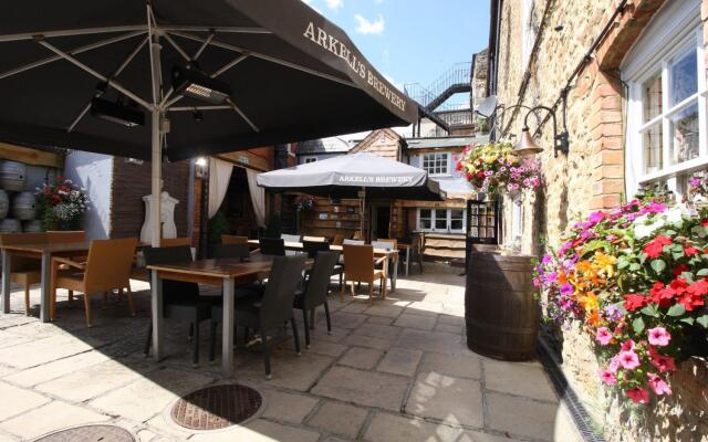 The Saracens Head Hotel