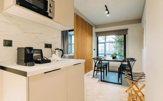 Athesense Suites
