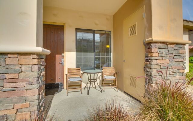 067024: La Quinta Gem w/ Fireplace & Pool Access!