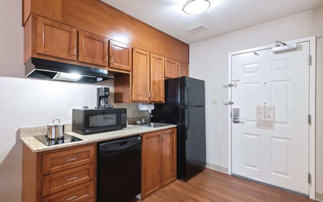 Extended Stay America Suites Houston IAH Airport